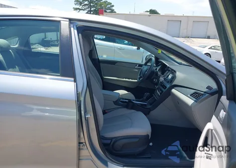 2015 Hyundai Sonata Se z USA, uszkodzony, nr VIN 5NPE24AF6FH212231